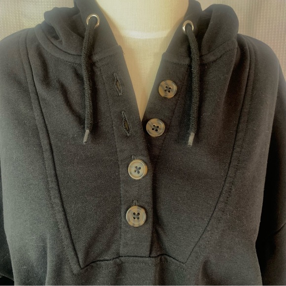 LIV Life Integrity Earth Women's Medium Sweatshirt Pullover Hooded Sweater - Picture 4 of 10